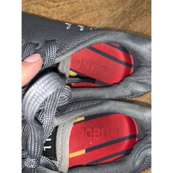 NOBULL Lightning Trainer Unisex Sneakers Gray Rainbow Men's 6 / Women's 7.5 - Picture 7 of 8